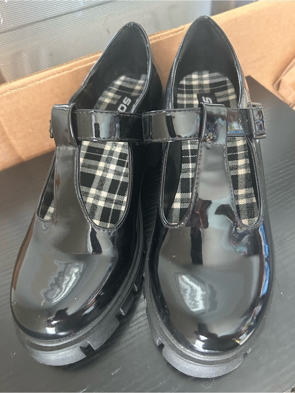 SODA Vintage Black Patent Leather Mary Jane